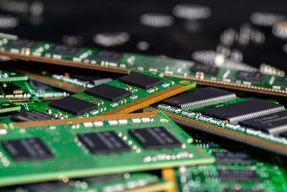 Aumenti dei prezzi GDDR6 e GDDR7 per GPU RTX